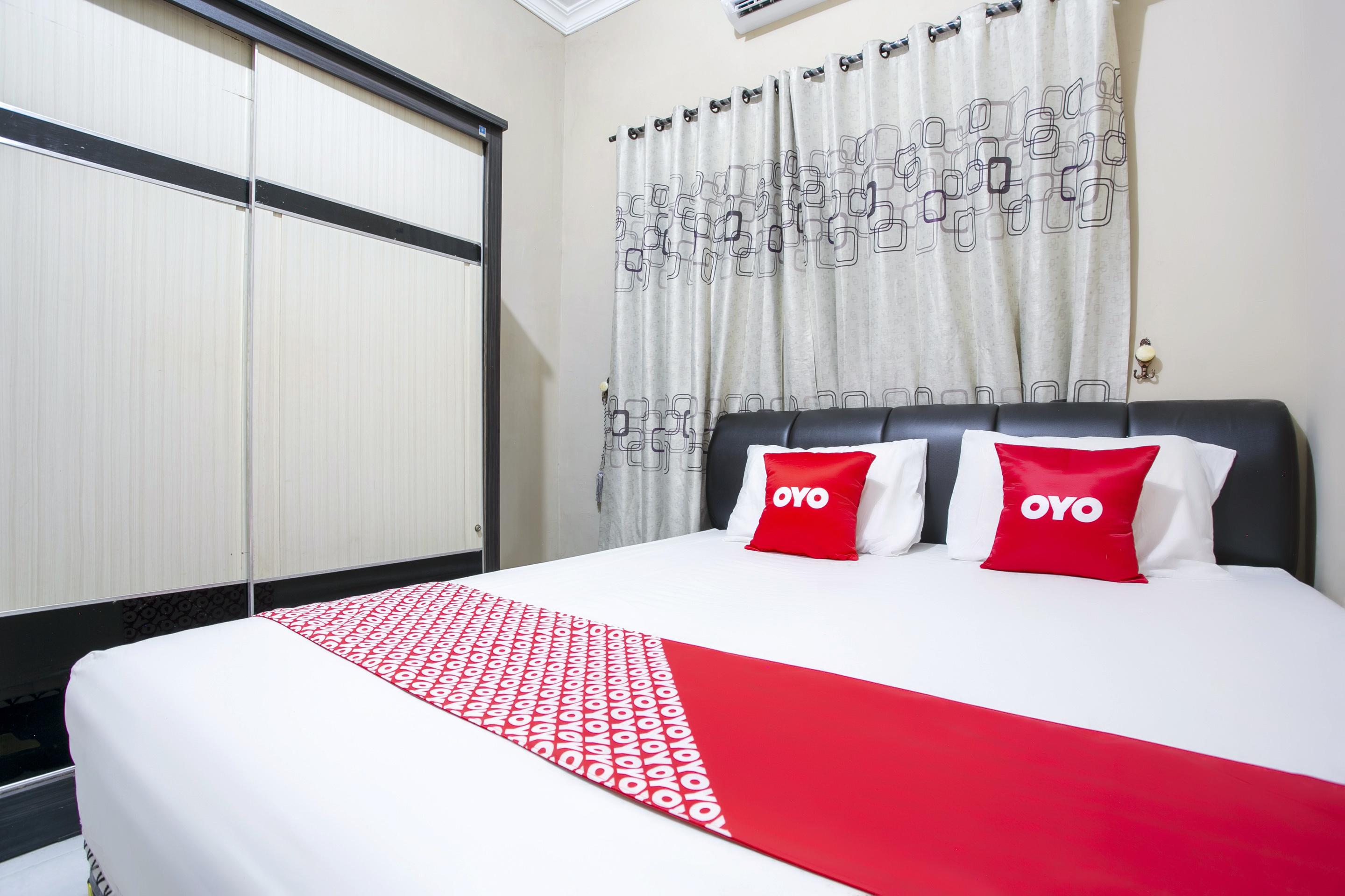 Oyo 2954 Aulia Homestay Banjarbaru Экстерьер фото